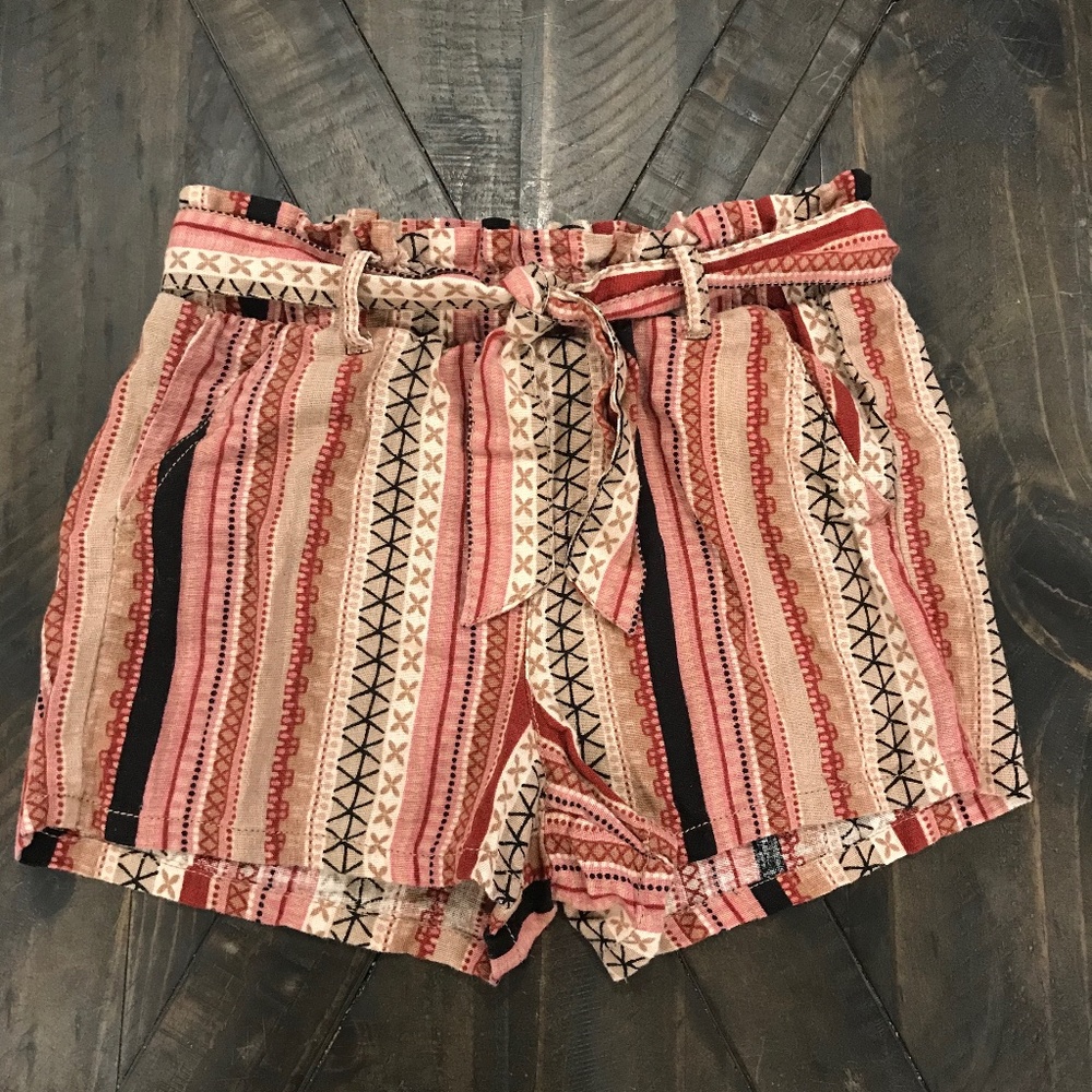 Tilly's patterned shorts
